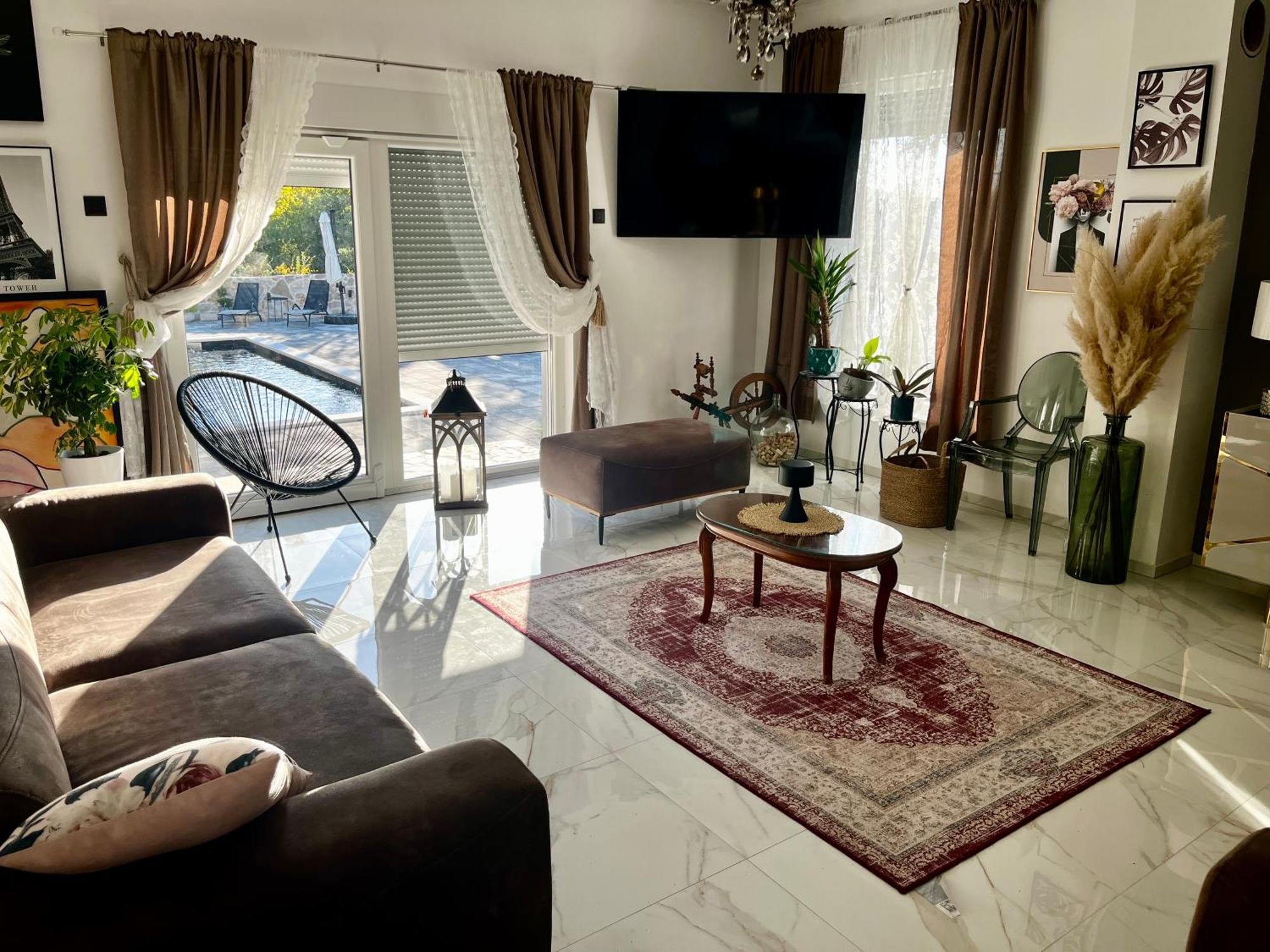 Luxury Villa Andrea Vrzika In Forest Near The Sea Zagvozd ภายนอก รูปภาพ