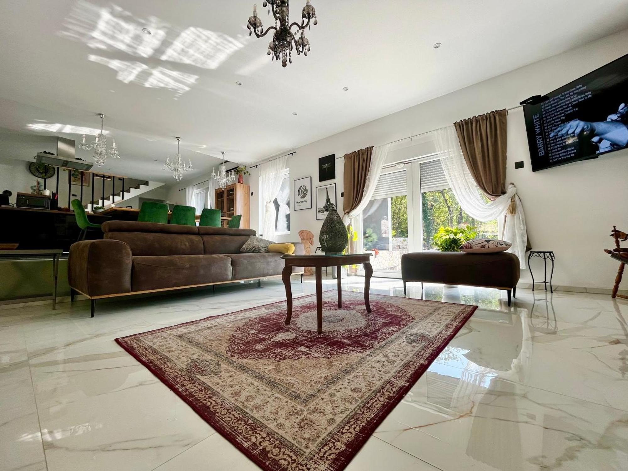 Luxury Villa Andrea Vrzika In Forest Near The Sea Zagvozd ภายนอก รูปภาพ