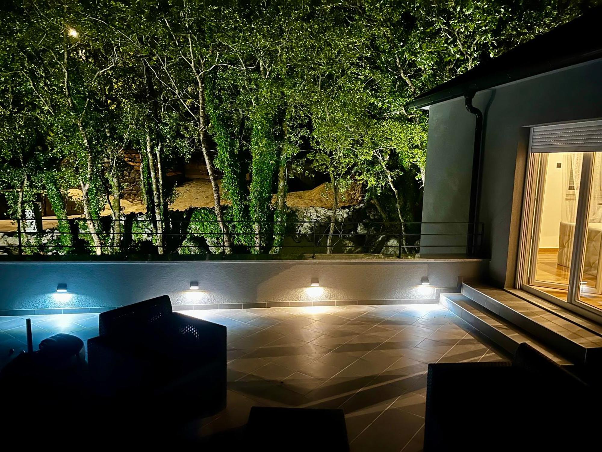 Luxury Villa Andrea Vrzika In Forest Near The Sea Zagvozd ภายนอก รูปภาพ