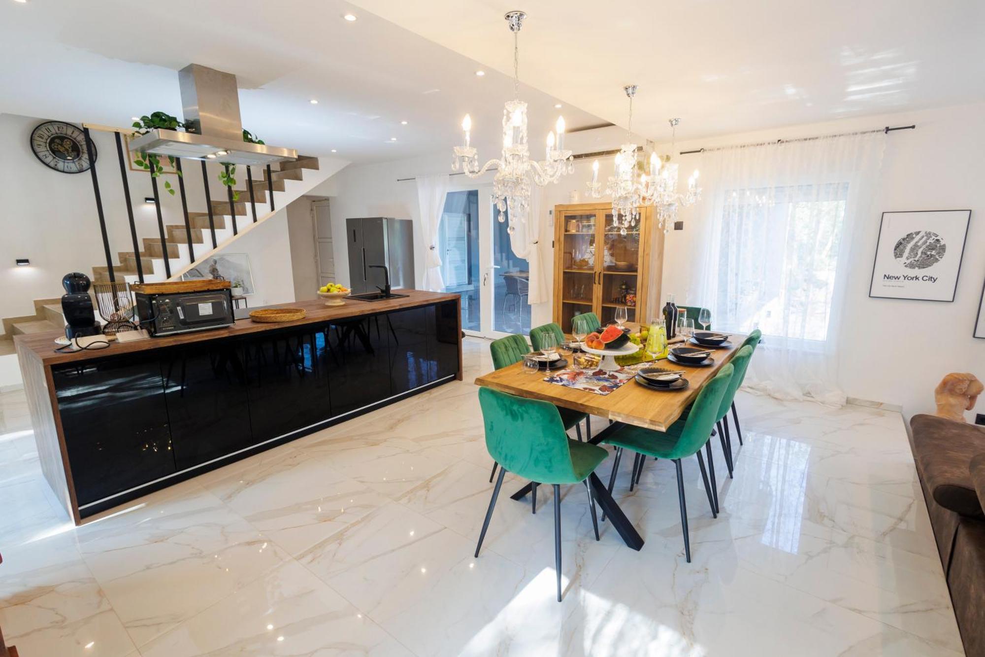 Luxury Villa Andrea Vrzika In Forest Near The Sea Zagvozd ภายนอก รูปภาพ