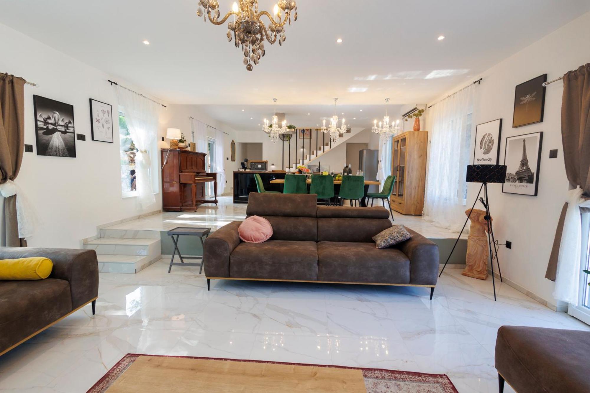 Luxury Villa Andrea Vrzika In Forest Near The Sea Zagvozd ภายนอก รูปภาพ