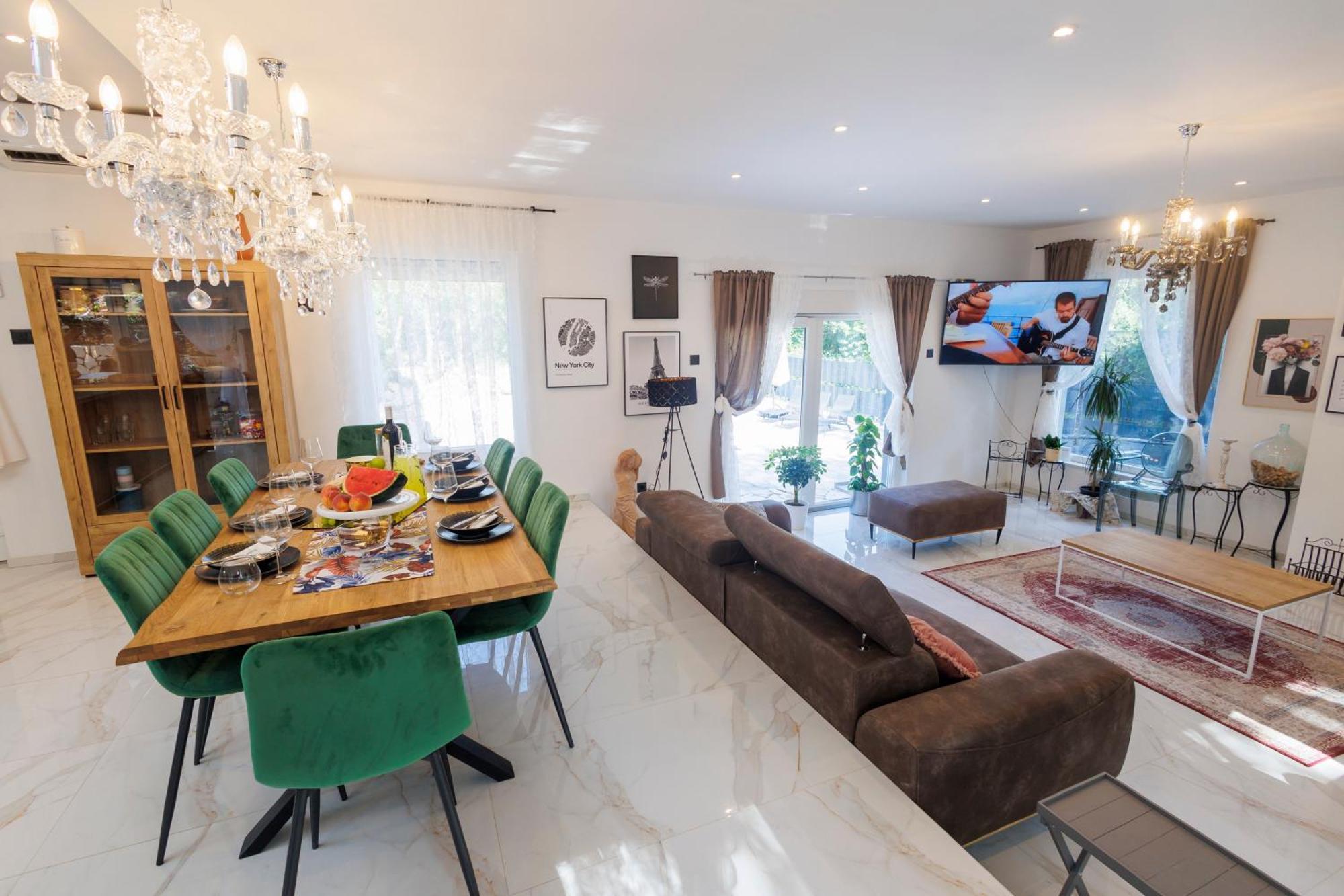 Luxury Villa Andrea Vrzika In Forest Near The Sea Zagvozd ภายนอก รูปภาพ